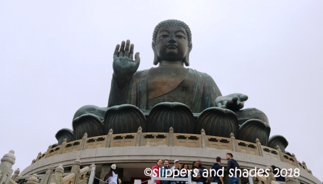 I have no clear photo of the Big Buddha, but anyway I was delighted of our tour in this tourist spot 